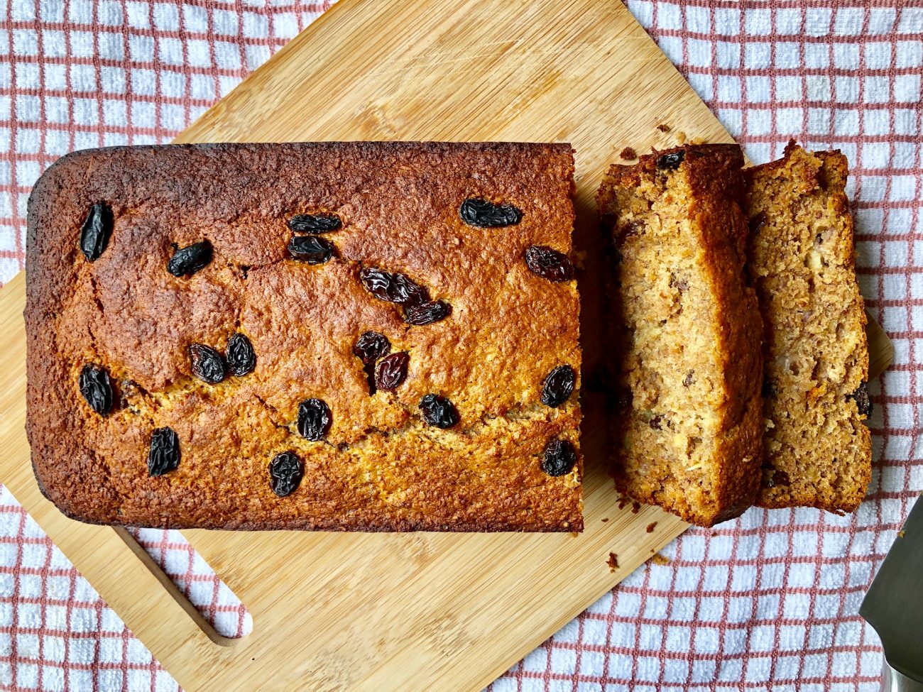 Healthy Cinnamon Raisin Banana Bread | Amy's Healthy Baking